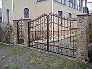 кованые ворота для дома