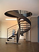 Спиральная лестница из стали